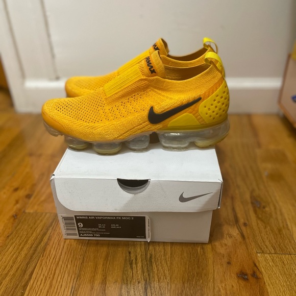 flyknit moc 2 women's